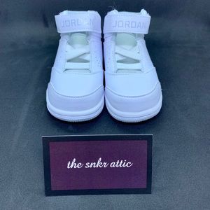 ❗️SOLD❗️Toddler White/Metallic